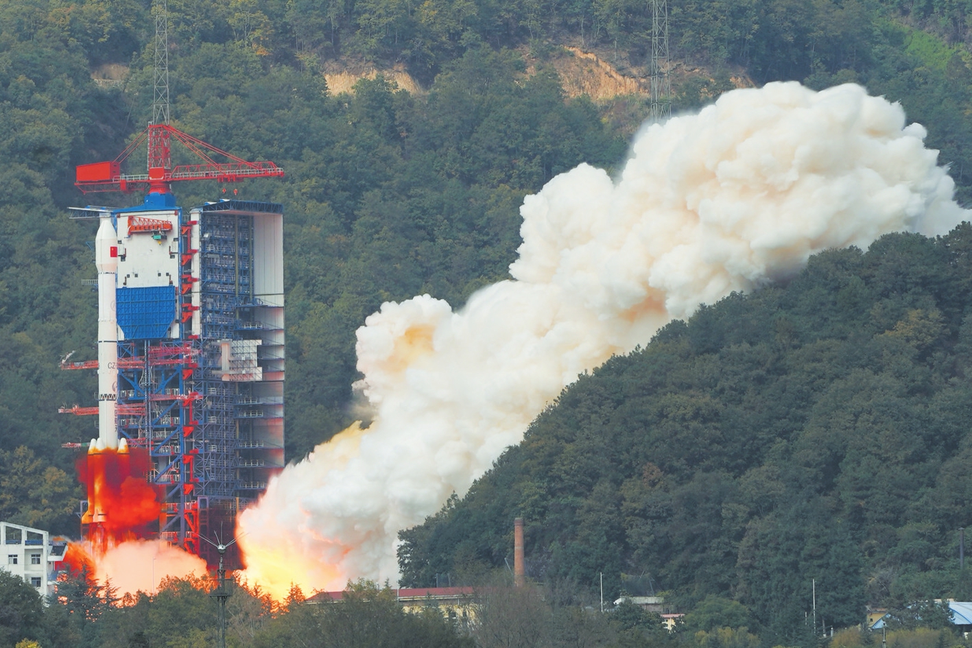 我国成功发射通信技术试验卫星十四号