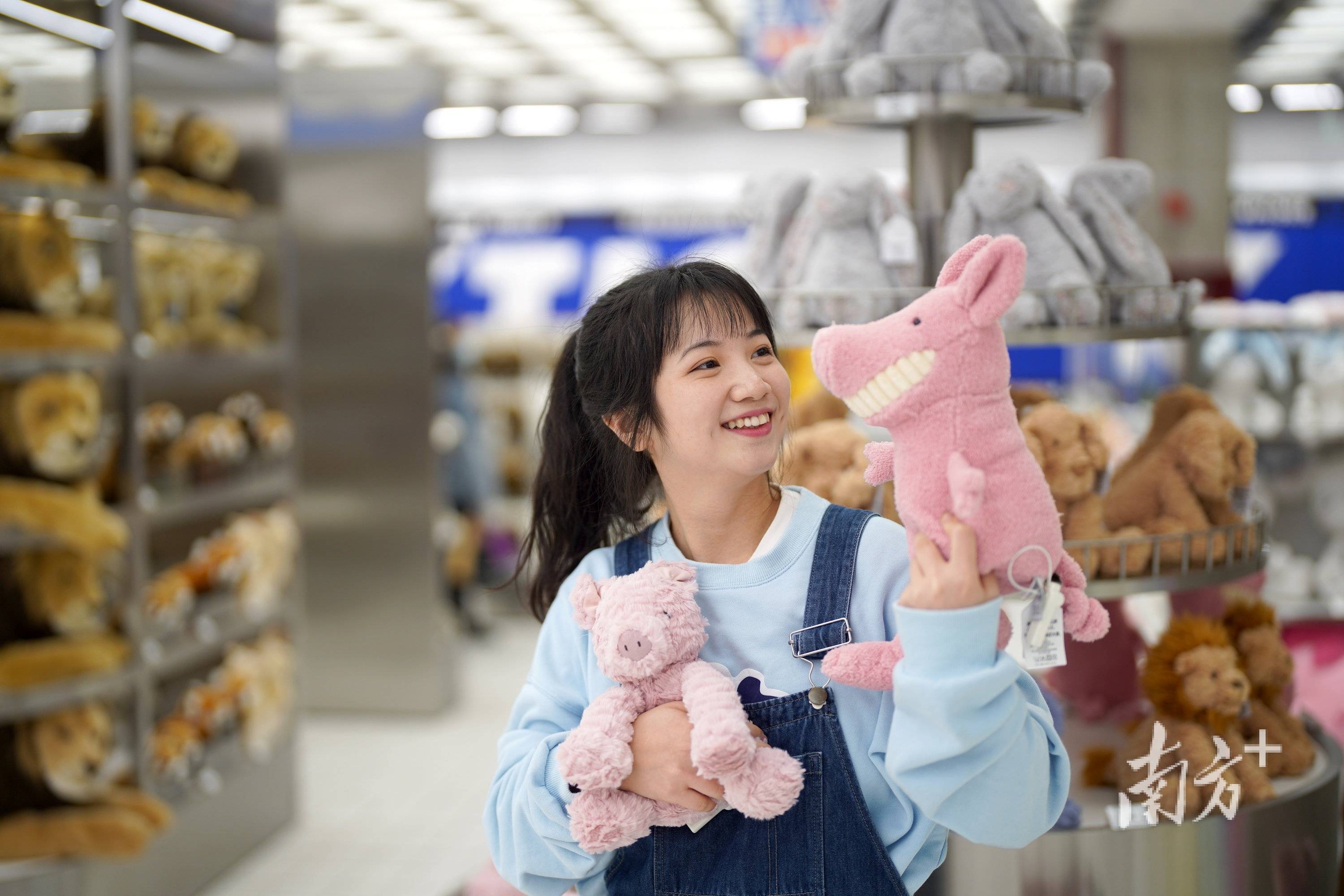 “潮玩之都”抢抓市场机遇