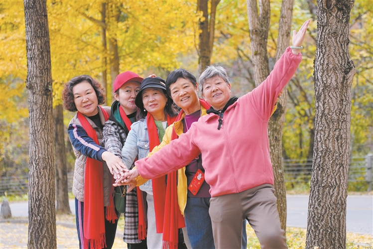 助力老年游客乐享“诗和远方” 银发旅游列车开出新体验