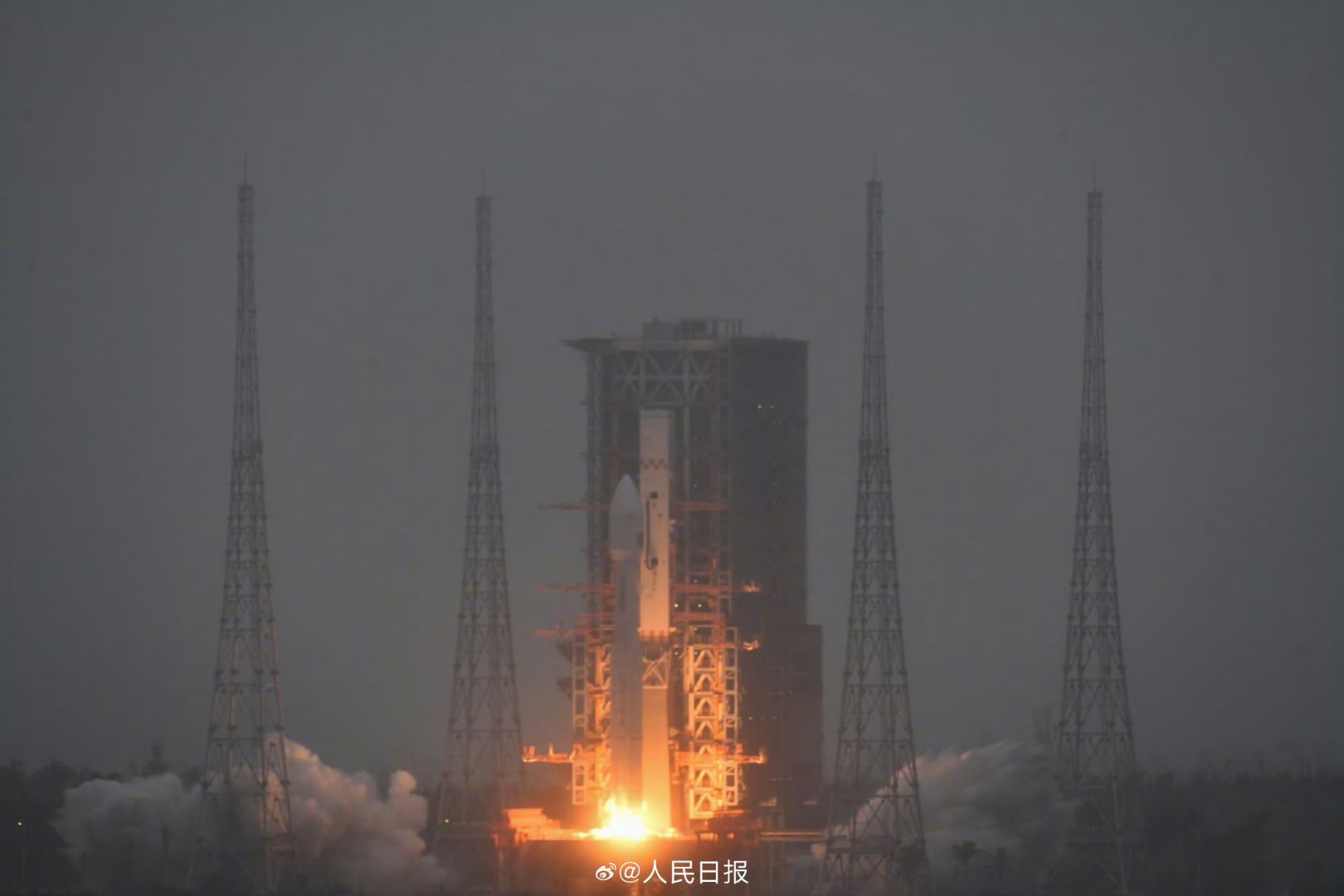 我国成功发射卫星互联网低轨08组卫星