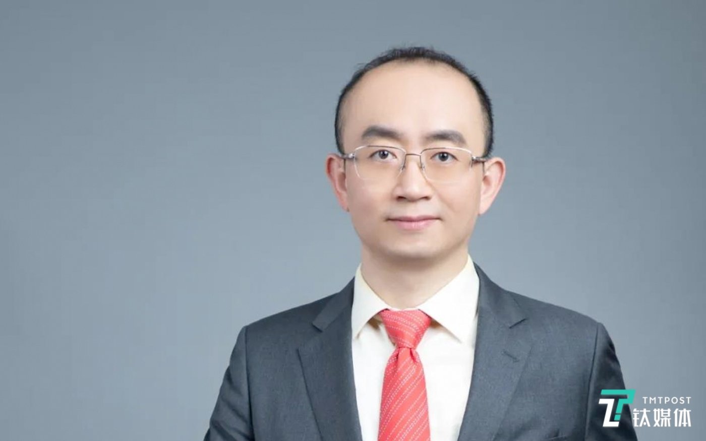 智元机器人，联手高瓴进军VC