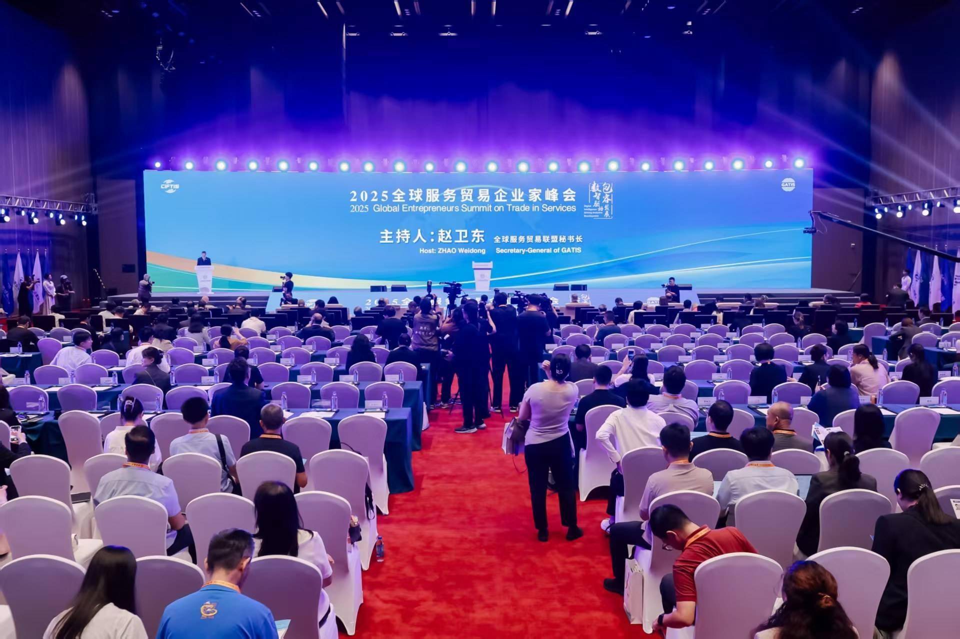 “人工智能+”促全球贸易增长