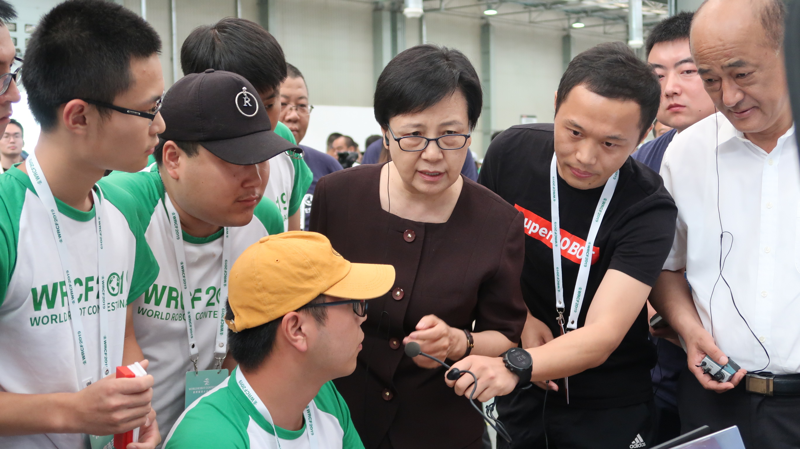 越疆科技根据H股股份激励计划场内购股,累计投入约2652万港元